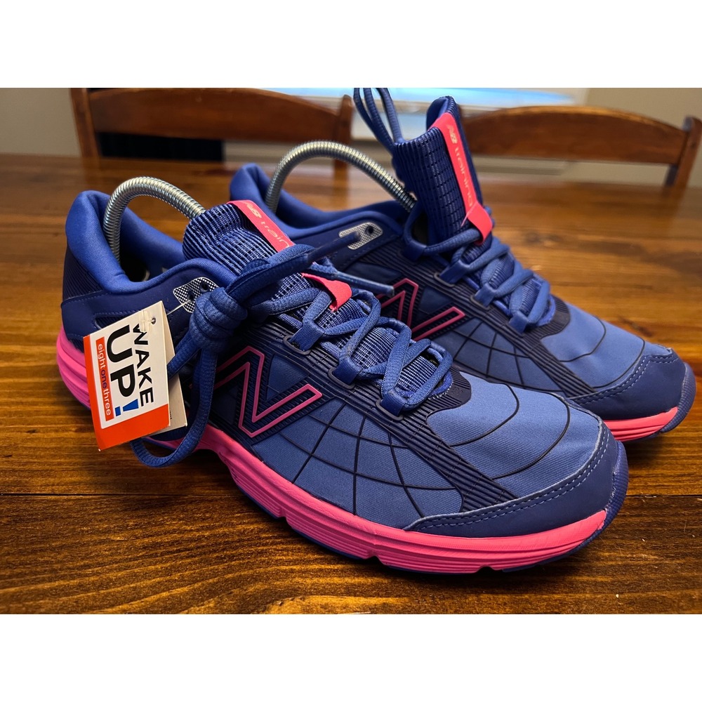 New Balance USA813B Training Shoes Womens 10 Blue Pink Eightone.three NEW